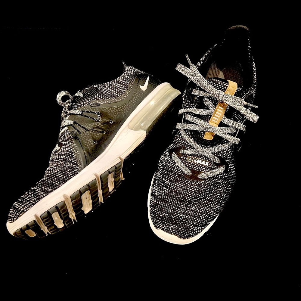 SOLD‼️ NWOT Womens Nike Air Max Sequence 3 - Picture 7 of 16